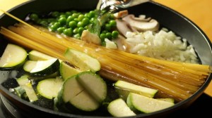 pasta con champiñones y calabacitas