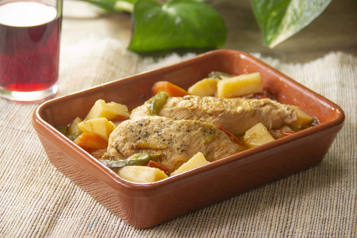 Receta de pollo a la cacerola con papas