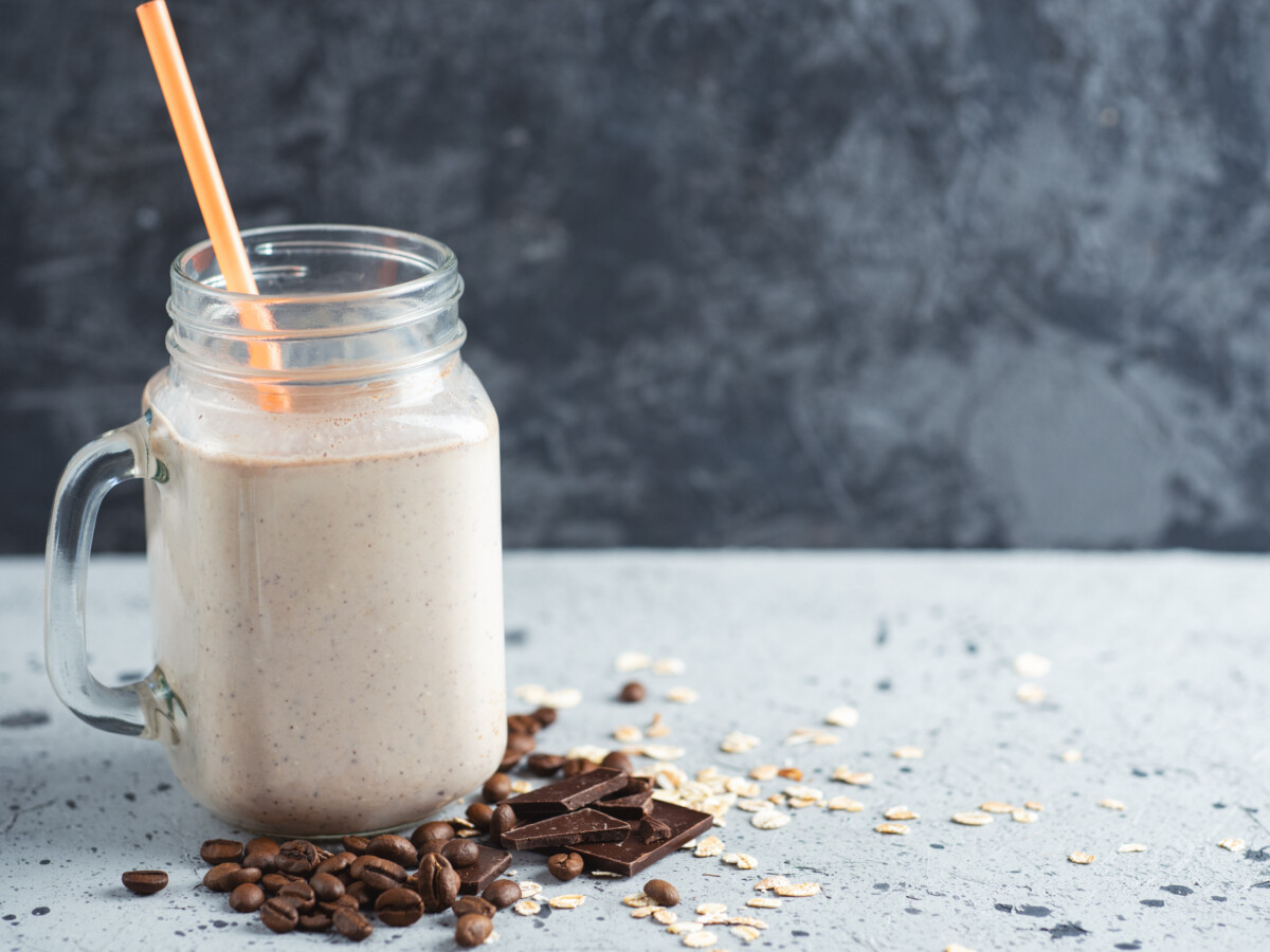 Cómo hacer batido de avena y chocolate