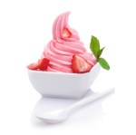 helado de yogurt de fresas
