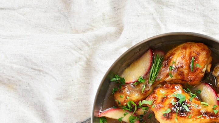 muslos de pollo al vino