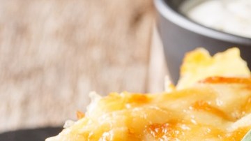 Lasagna de pulled chicken con espinacas y bechamel