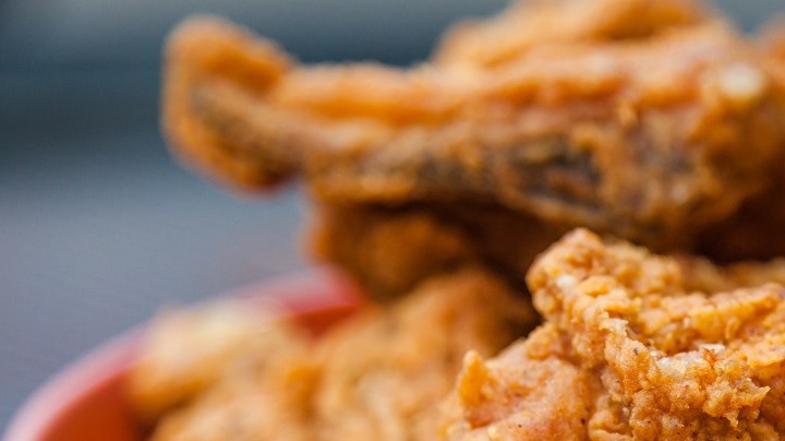 Muslos de pollo cajçun