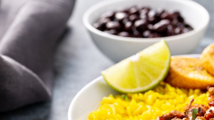 Ropa vieja hondureña