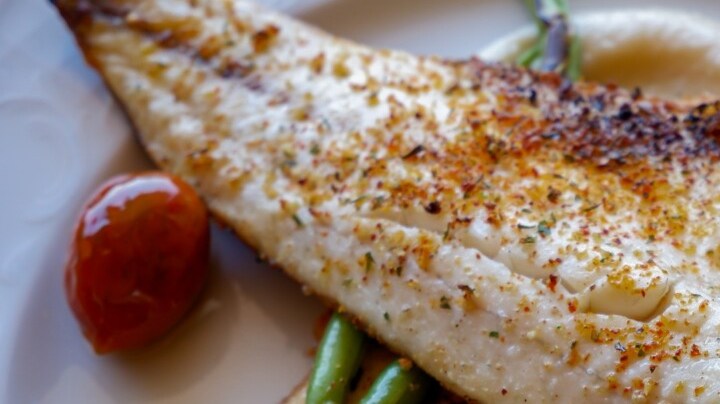 mero al horno con verduras