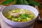 sopa de puchero de pollo