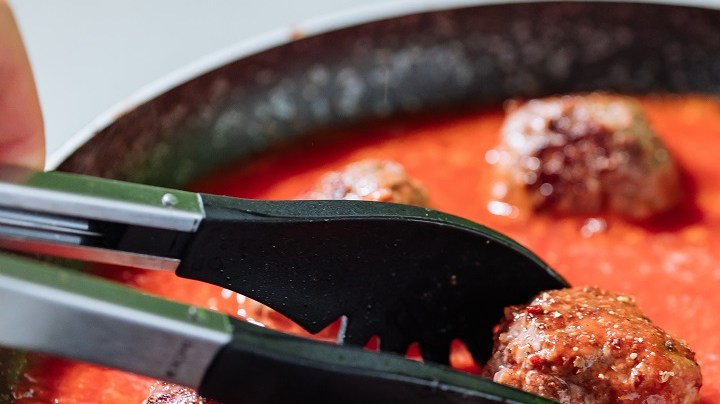 albóndigas de pavo en salsa de tomate