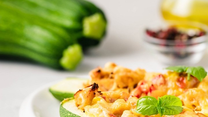 Calabacines rellenos de pavo