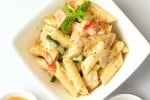 Pasta salteada con crema