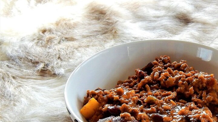 plato con chili de pavo