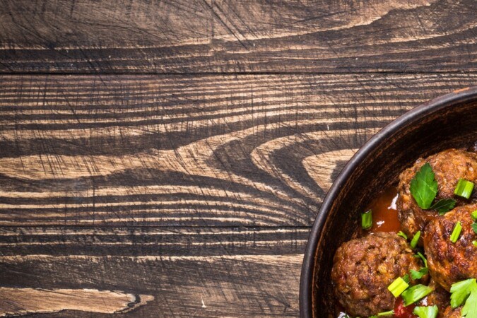 Albóndigas de cordero con menta y tzatziki