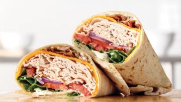 wrap de pavo y hummus