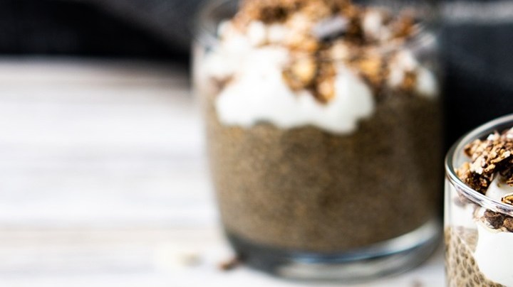 Pudín de chía y granola