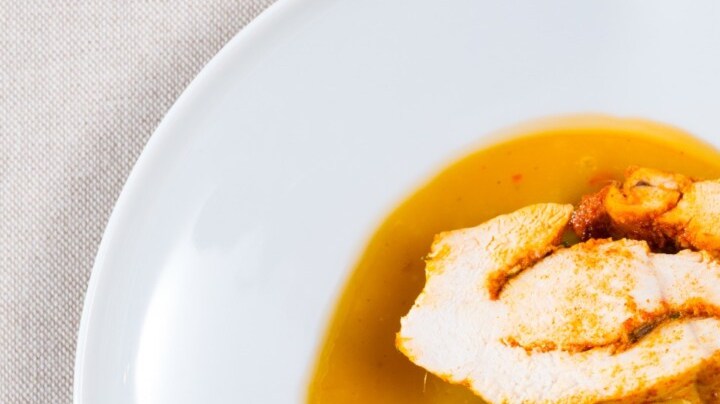 PAVO CON SALSA DE MOSTAZA Y MIEL