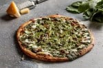 PIZZA DE PESTO