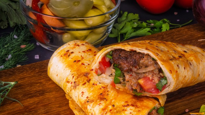 Wrap de carne asada y guacamole