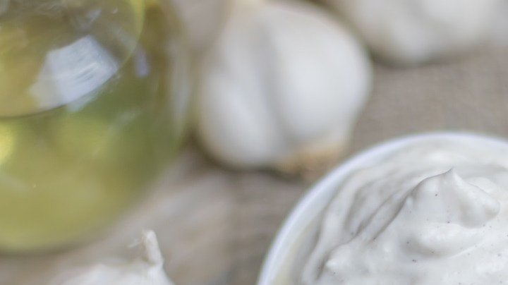 Aderezo de Almendras y Ajo