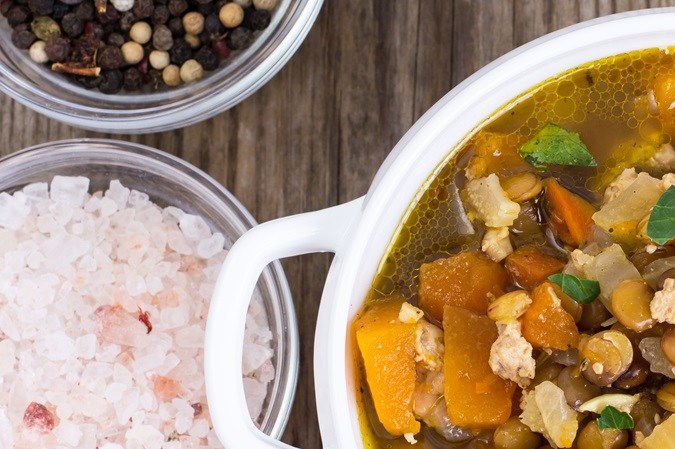 sopa de lentejas con apio y zanahoria