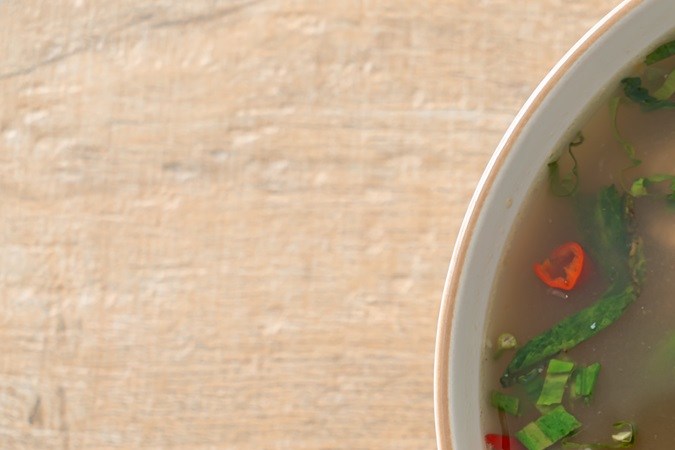 Sopa de Costillas de Cerdo con Verduras