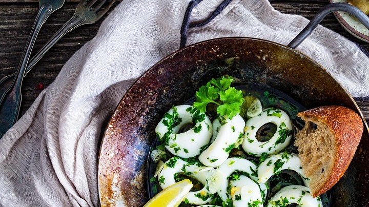 calamares al ajillo
