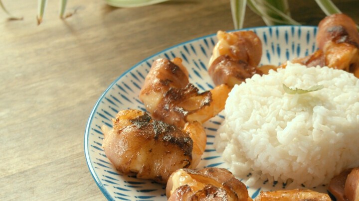 Photo © 2019 The Grosby Group

Caldo de res