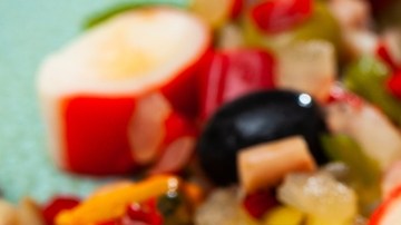 salpicón de mariscos y huevo