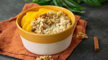 bowl de avena y durazno