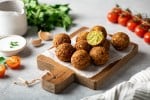 brochetas de falafel