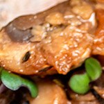 tostada de guacamole y setas