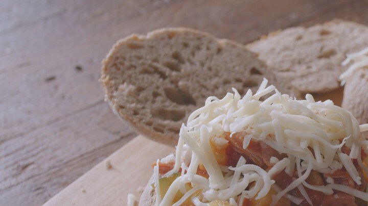 Bollitos rellenos de calabacin, jamon y queso