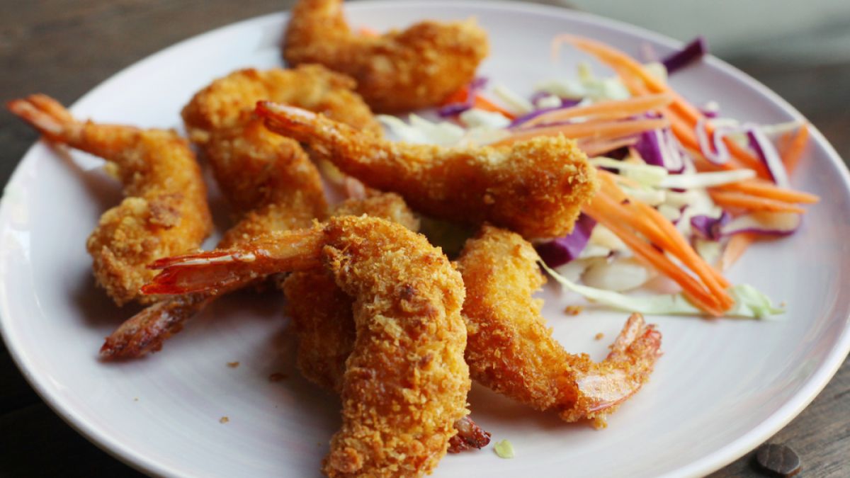 Camarones empanizados en airfryer, receta crujiente y rápida