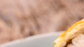 Lomo de cerdo envuelto en hojaldre