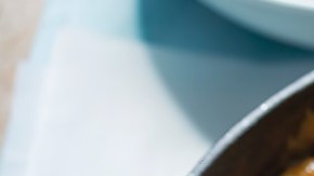 Lomo de cerdo al curry con coco y lima