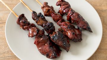 brochetas de higado a la parrilla