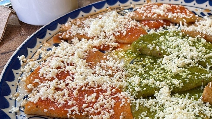 enchiladas huastecas