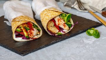 Wrap de pollo al pesto