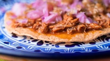 Tostadas de cochinita pibil