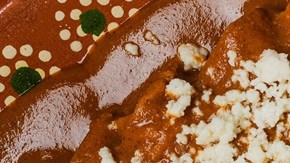 Enchiladas de Chile pasilla