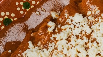 Enchiladas de Chile pasilla