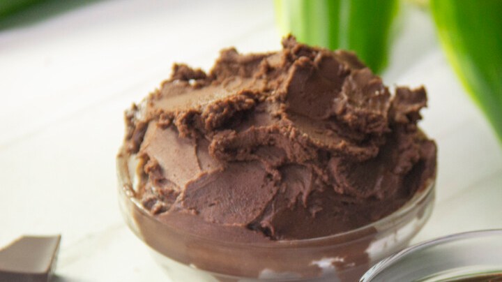 Salsa y betún de chocolate