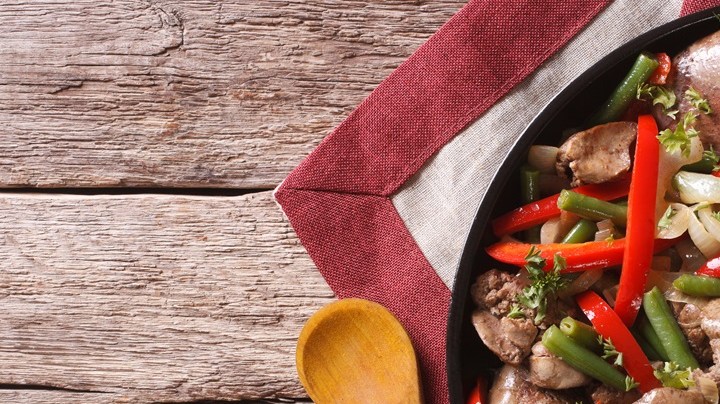 hígado con pimientos