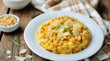 Cebada con calabaza y queso parmesano