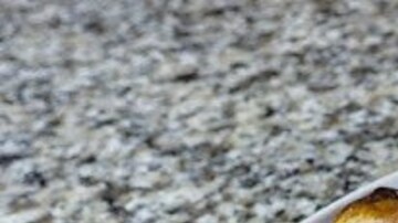 Pavo relleno con maíz y chorizo