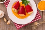 Pimientos rellenos de merluza