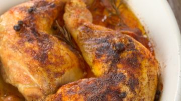 Muslos de pollo con salsa de anacardos