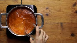 sopa de conchitas con carne molida