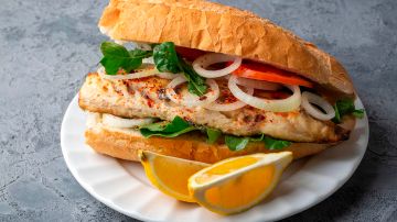 sandwich de pescado frito