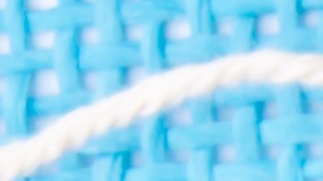 Robalo al horno con hierbas aromáticas