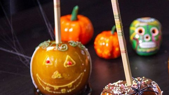 manzanas caramelizadas para halloween