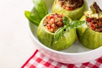 calabacines rellenos de chorizo